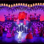 Teatro Takarazuka se esforça para atrair público no exterior